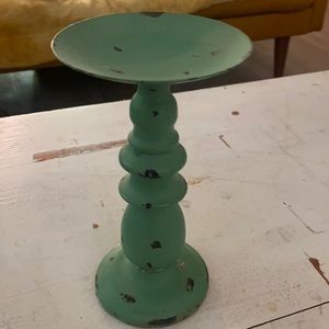 Green candle holder